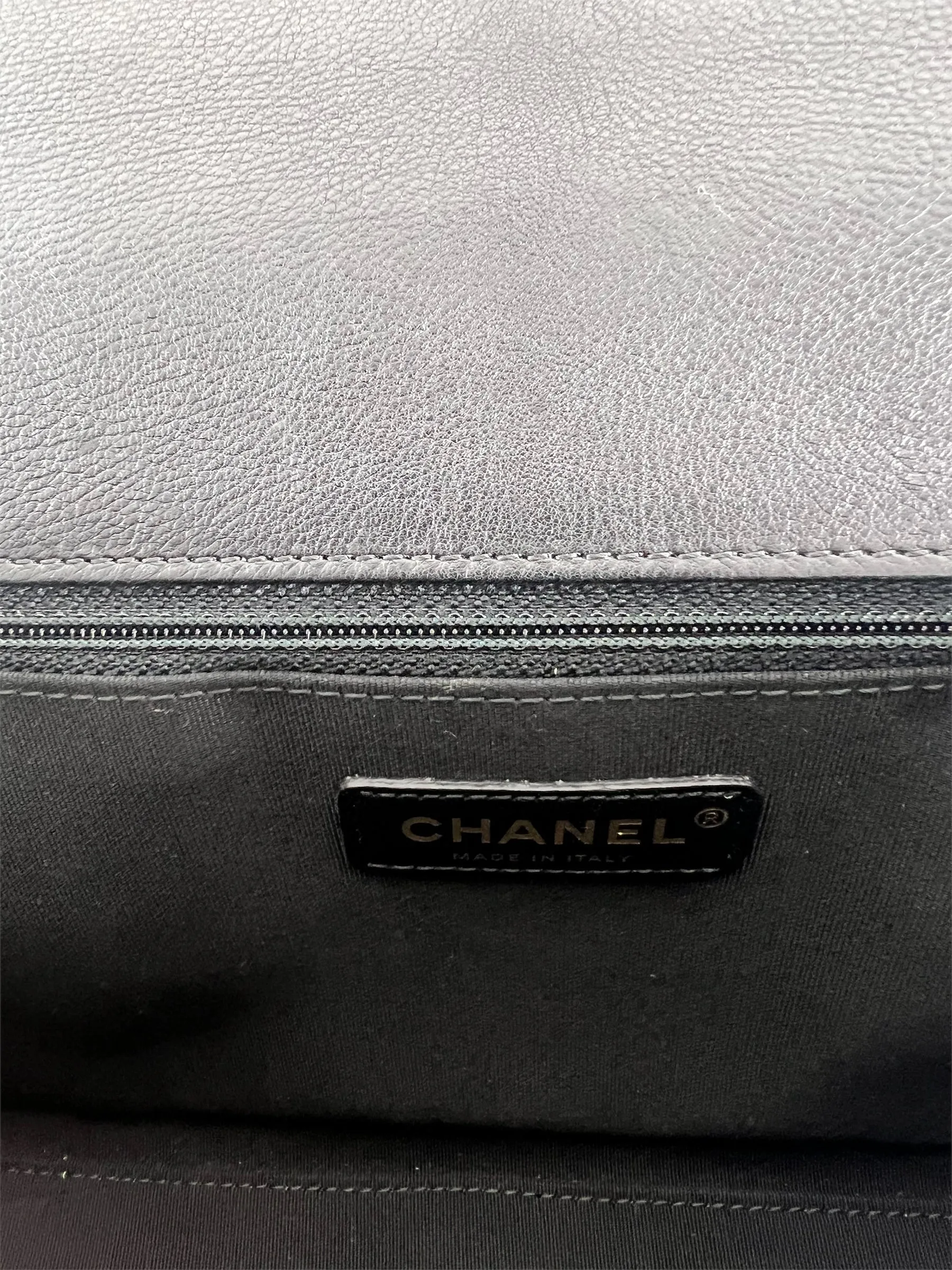 Chanel Black Calfskin Leather Label Click Top Handle Shoulder Bag