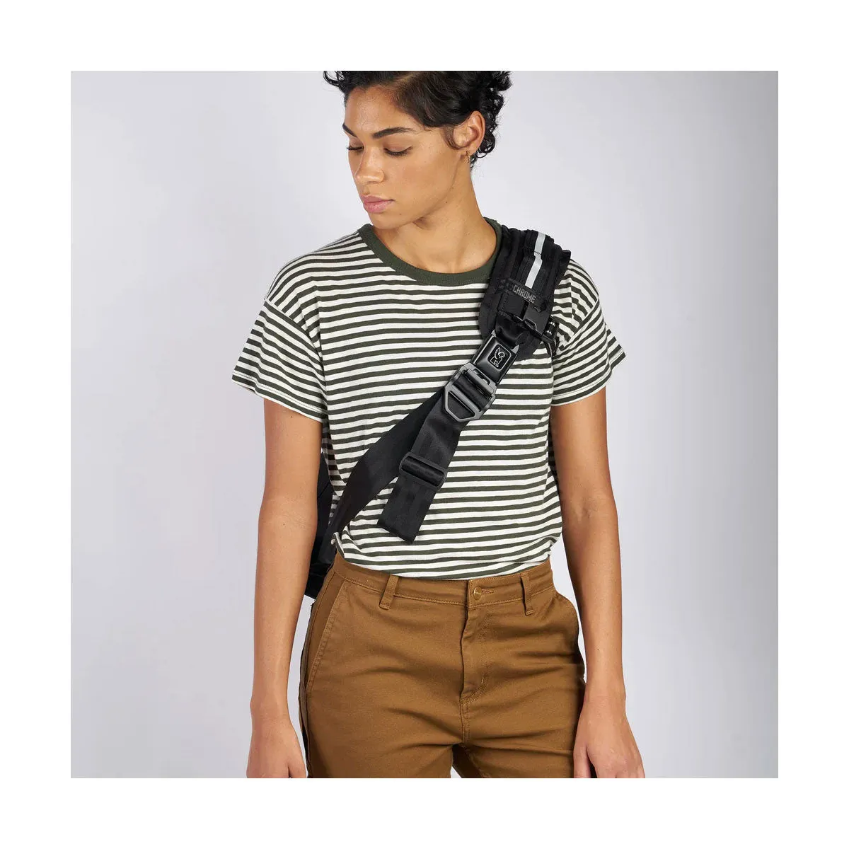 Chrome Industries : Citizen 24L Messenger Bag : Studio Black