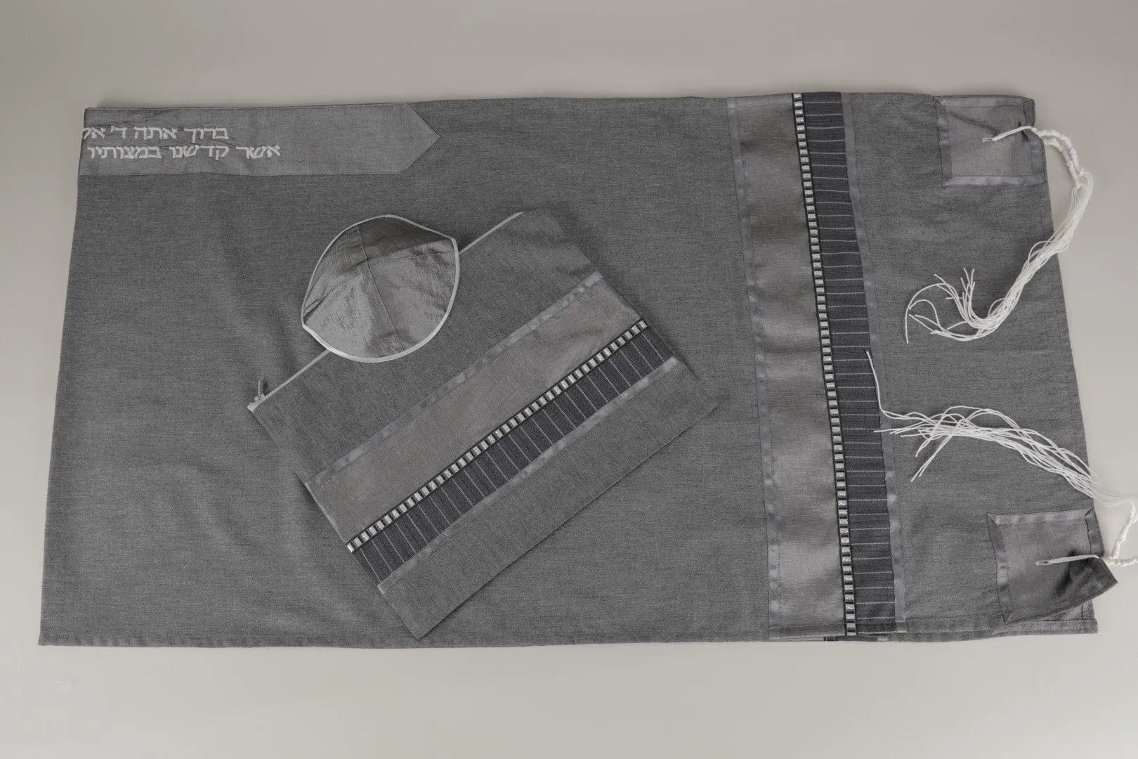 Distinguished Gray Wool & Polyester Blend Tallit with Silver Trimming, Tzitzit Bar Mitzvah Tallit Set, Custom Tallit, Modern Tallit, Contemporary Tallit