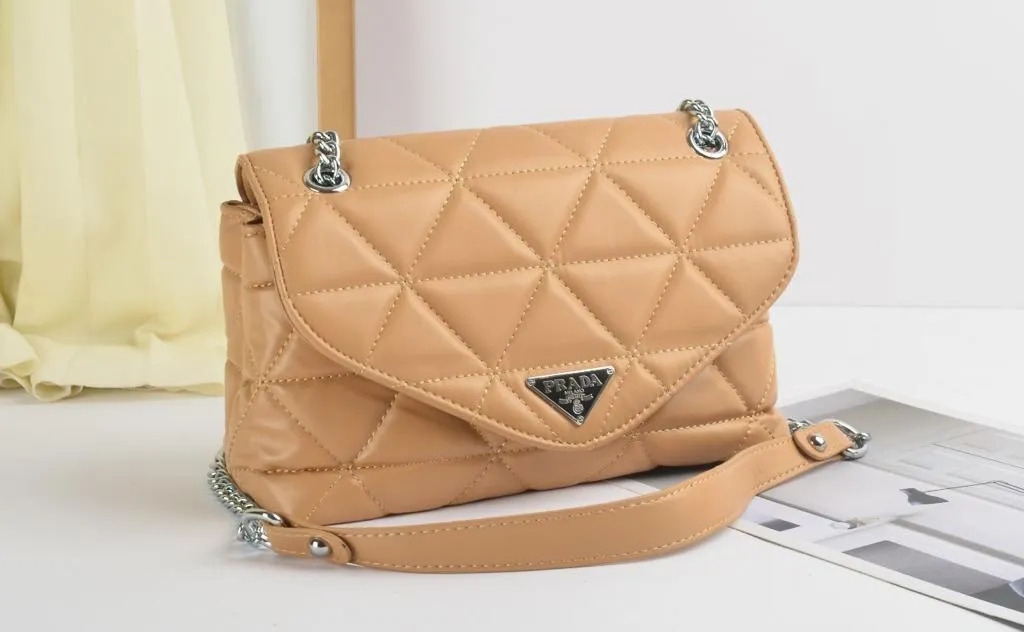 Women Premium Bag (Capitone)
