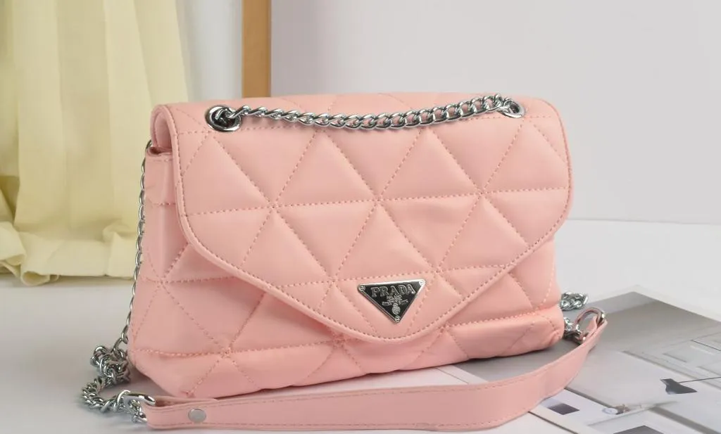 Women Premium Bag (Capitone)